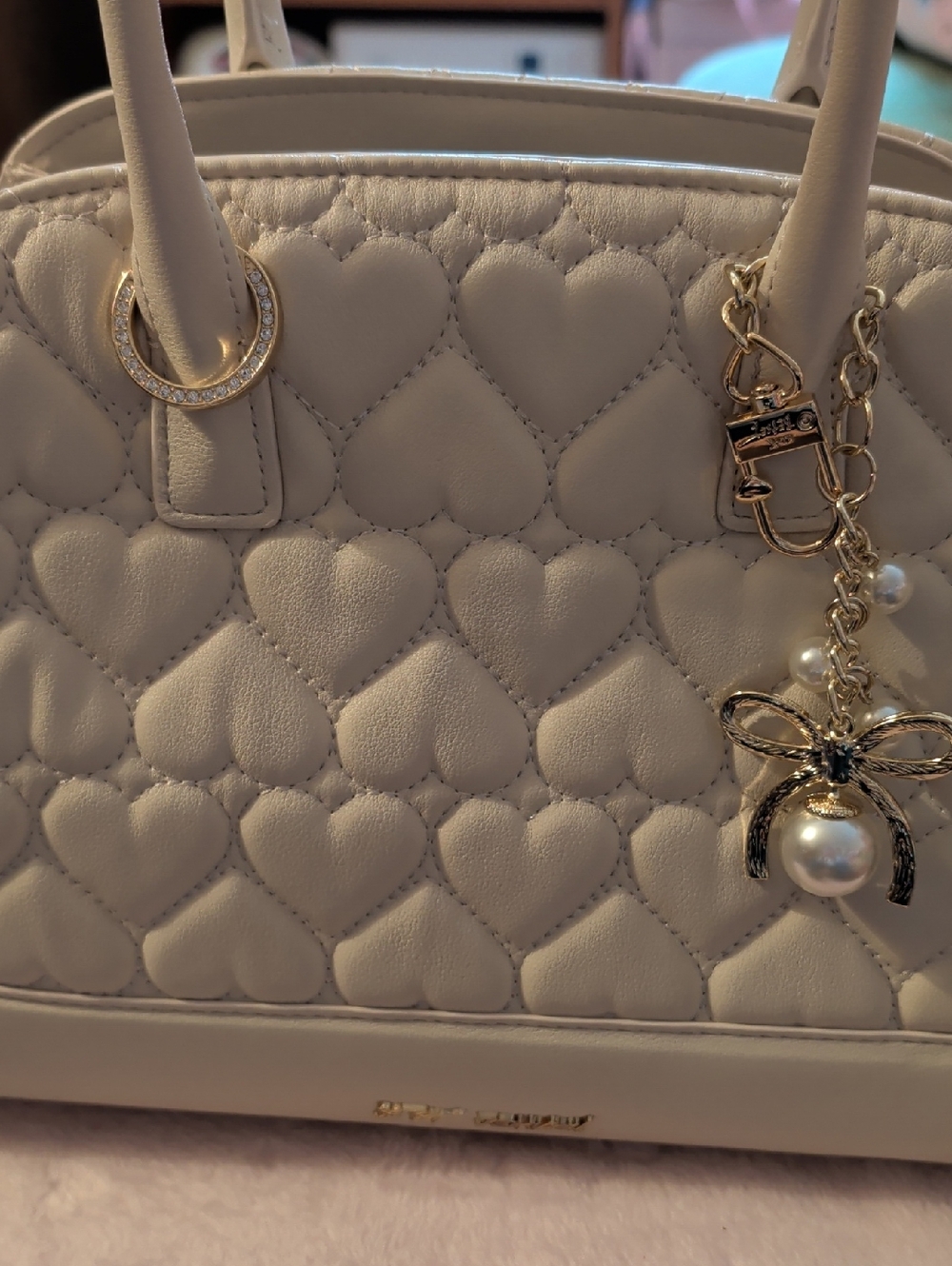 Quilted Heart Satchel Handbag in Cream with Pearl Charm